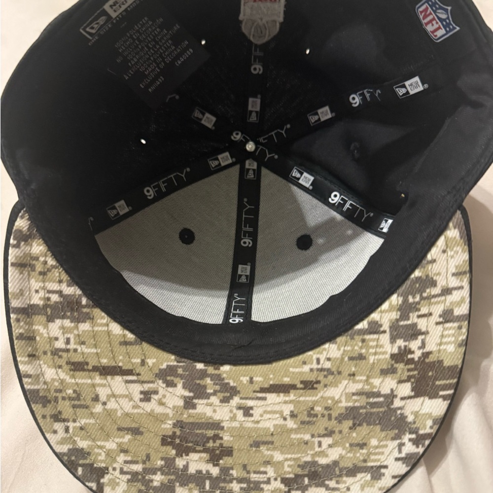 New Era Black and Gold Cap - Picture 5 of 5